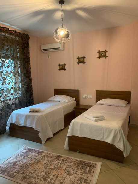 Grande Lebon Central  Share  Save-11