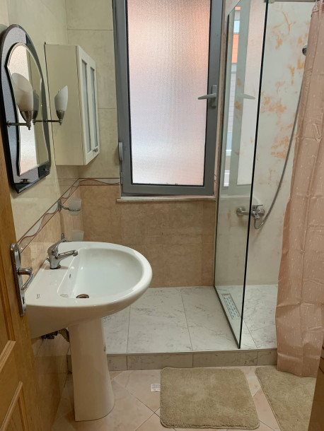 Grande Lebon Central  Share  Save-16