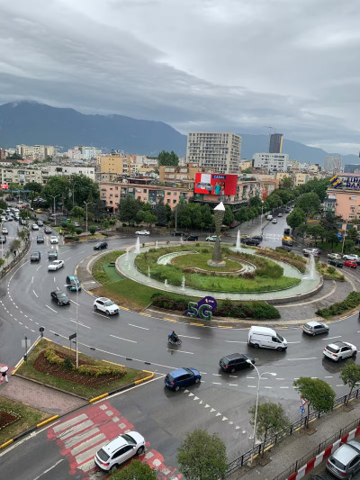 Grande Lebon Central  Share  Save