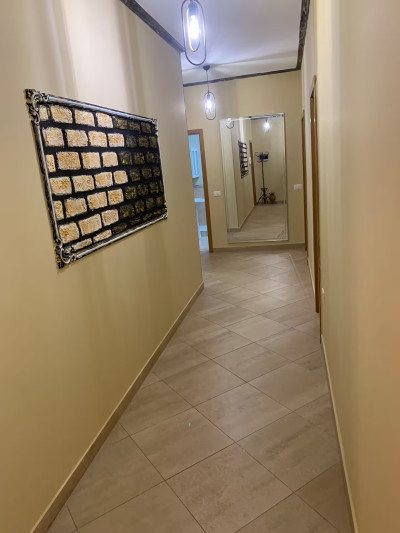 Grande Lebon Central  Share  Save